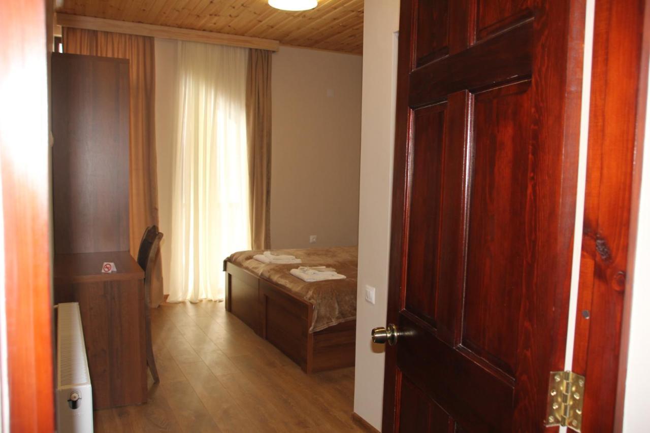 Hotel Patriot Μέστια Εξωτερικό φωτογραφία
