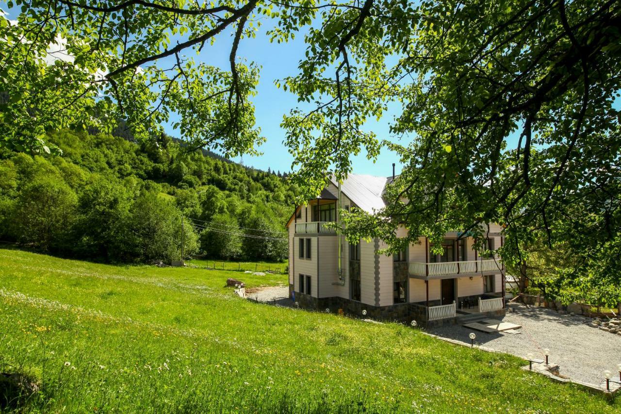 Hotel Patriot Μέστια Εξωτερικό φωτογραφία