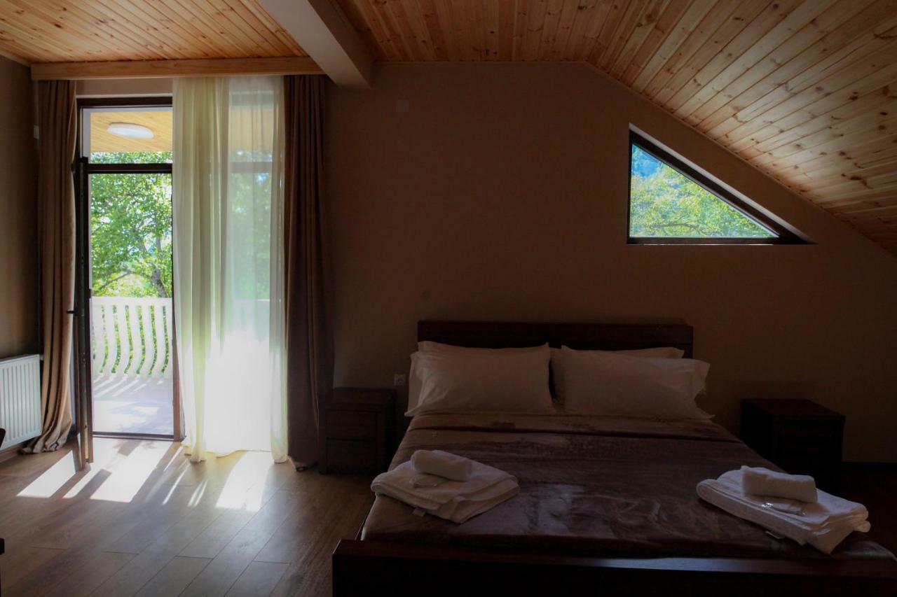 Hotel Patriot Μέστια Εξωτερικό φωτογραφία
