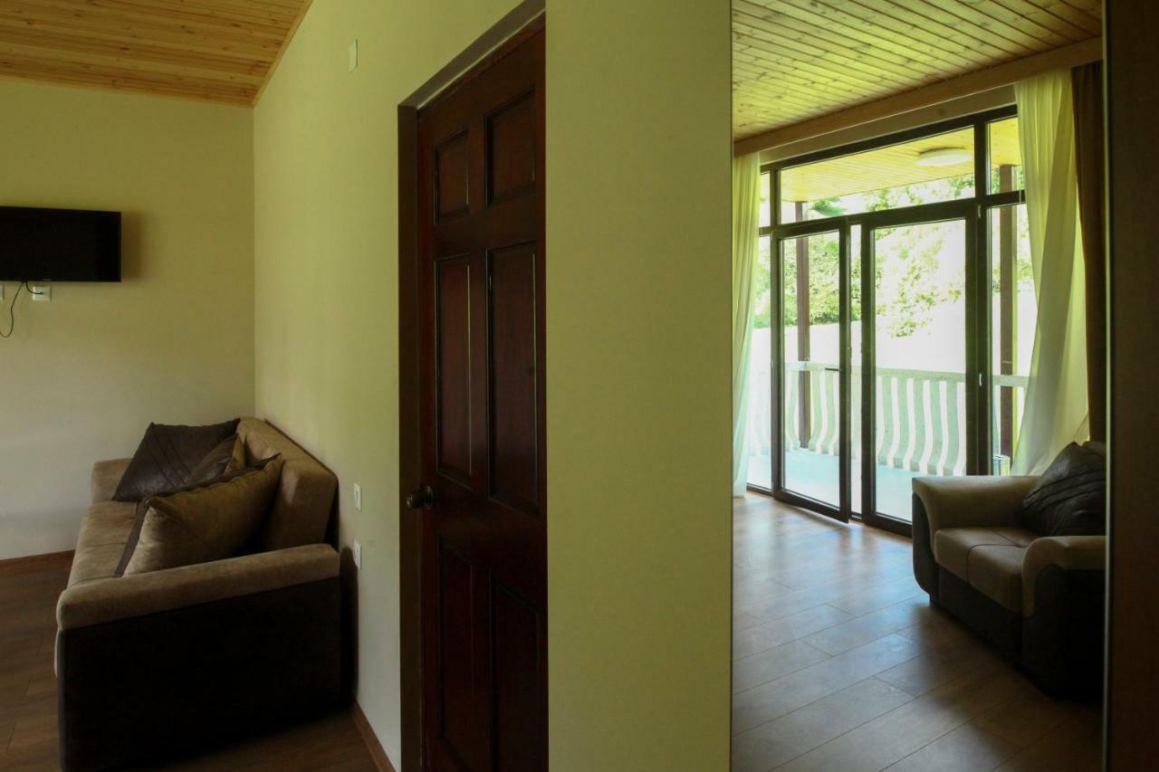 Hotel Patriot Μέστια Εξωτερικό φωτογραφία
