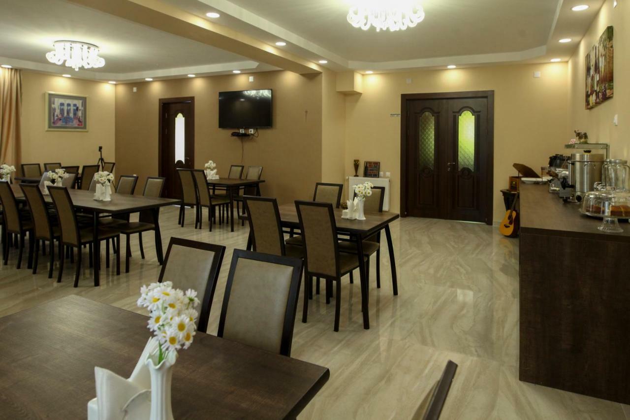 Hotel Patriot Μέστια Εξωτερικό φωτογραφία