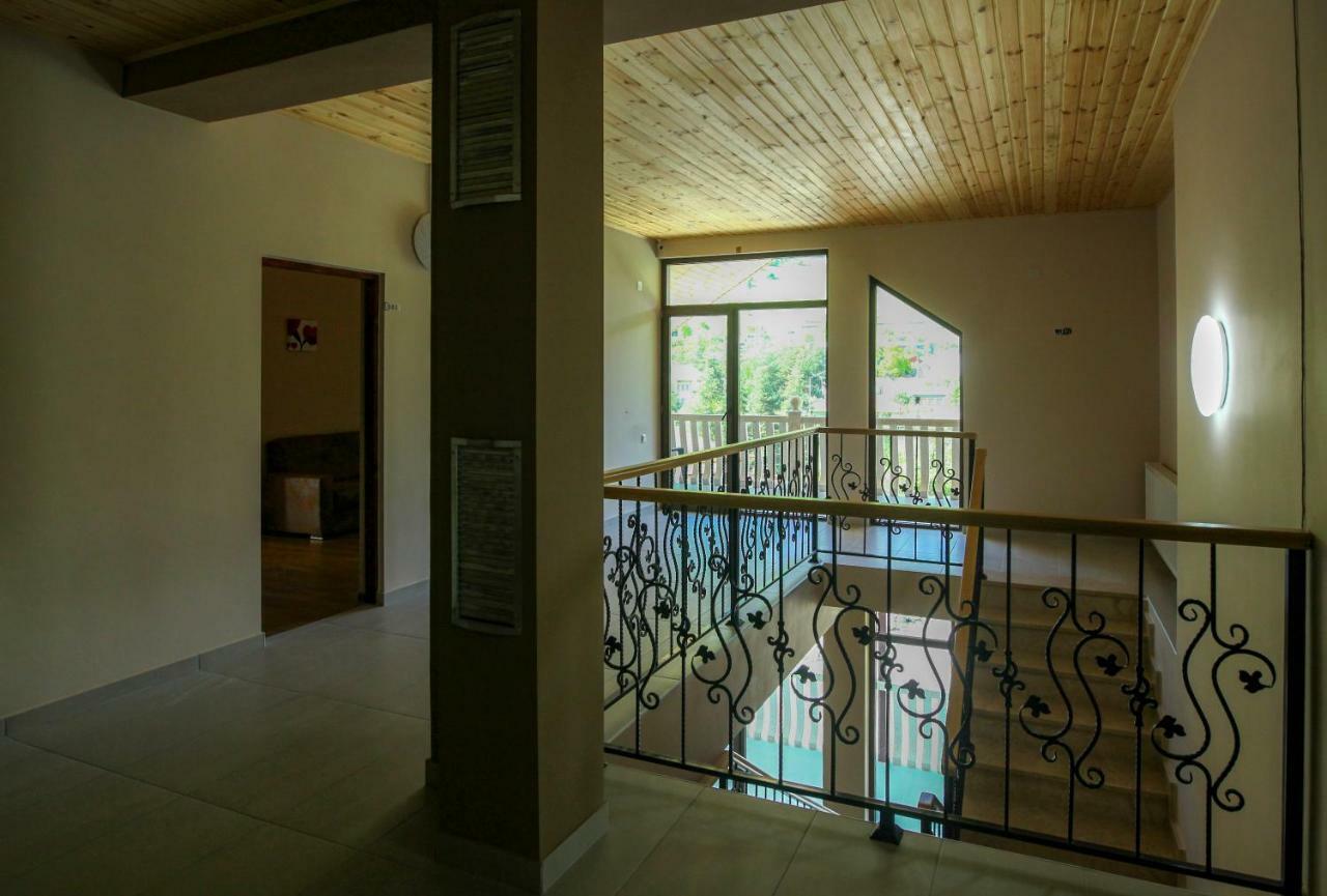 Hotel Patriot Μέστια Εξωτερικό φωτογραφία