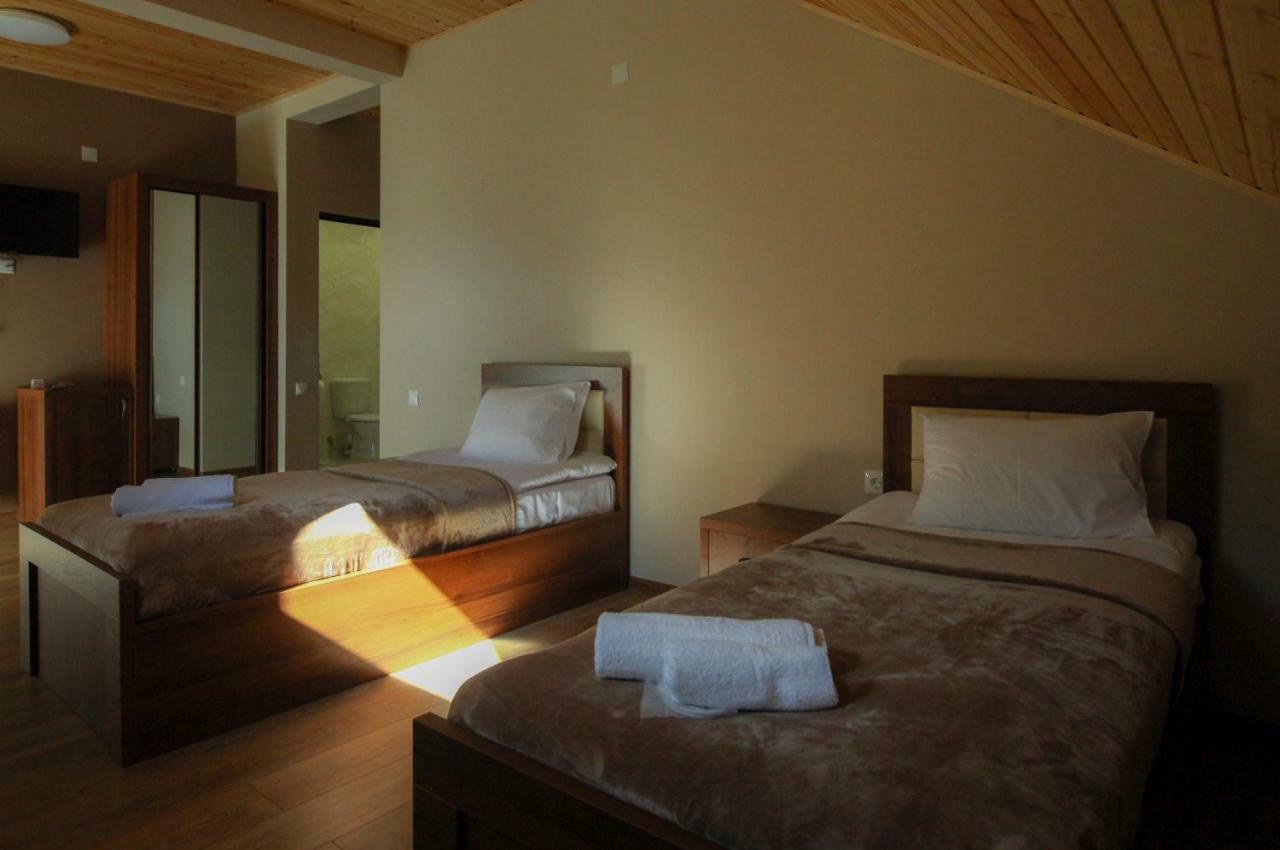 Hotel Patriot Μέστια Εξωτερικό φωτογραφία