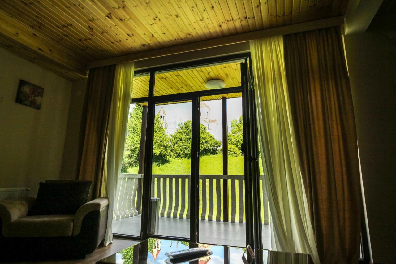 Hotel Patriot Μέστια Εξωτερικό φωτογραφία